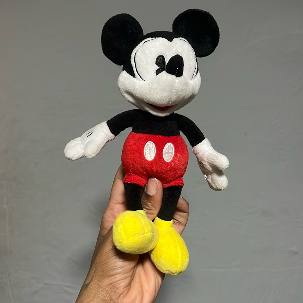 Disney Mickey Mouse 90 Years Pie Eye Mickey 8" Plush